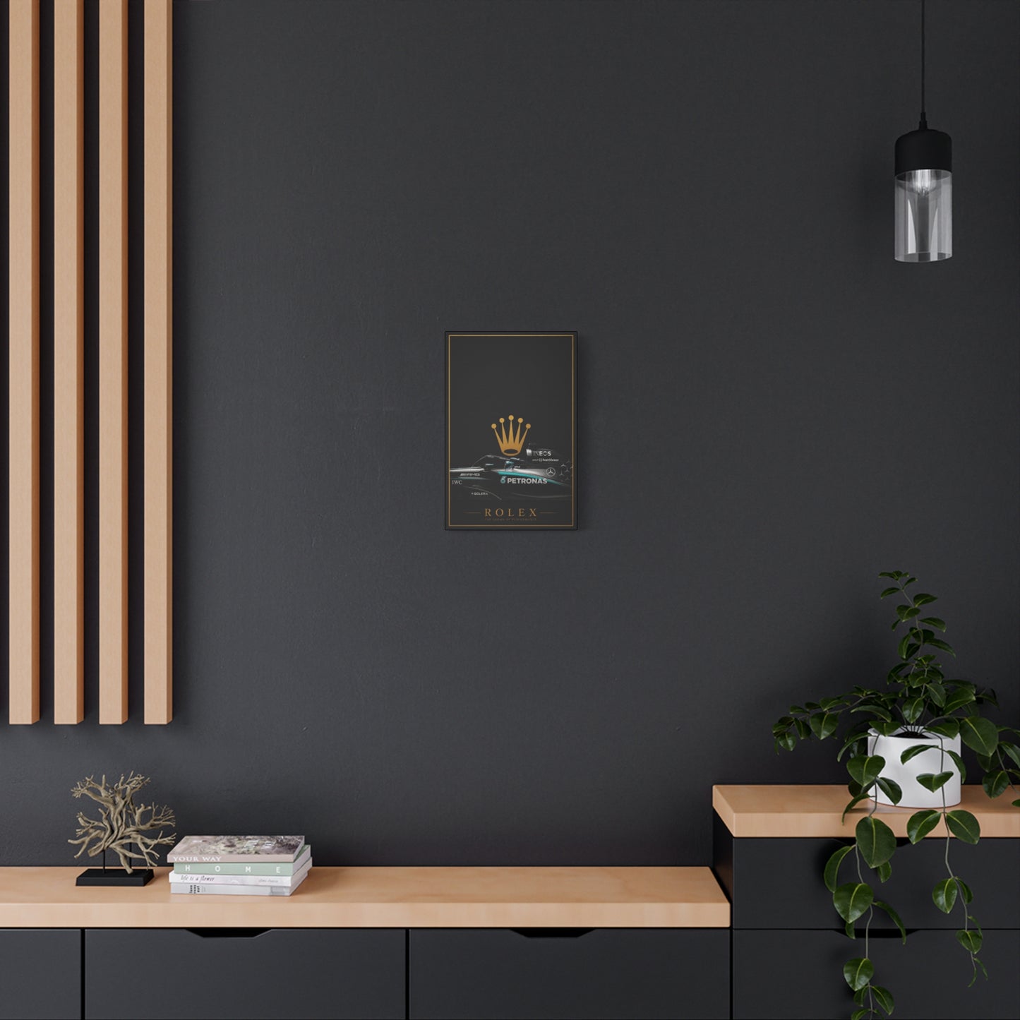 Racing Crown Canvas